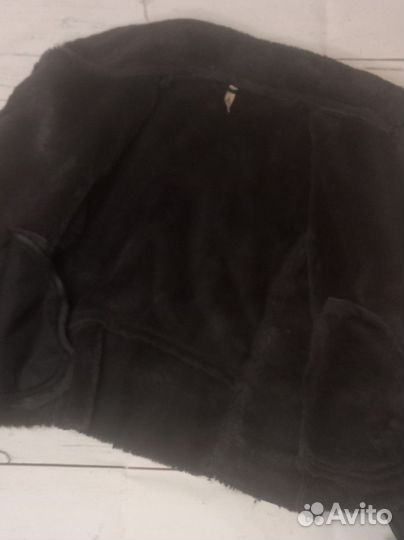 Кожаная куртка (дублёнка) Mango