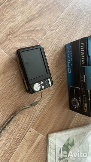 Fujifilm finepix av100