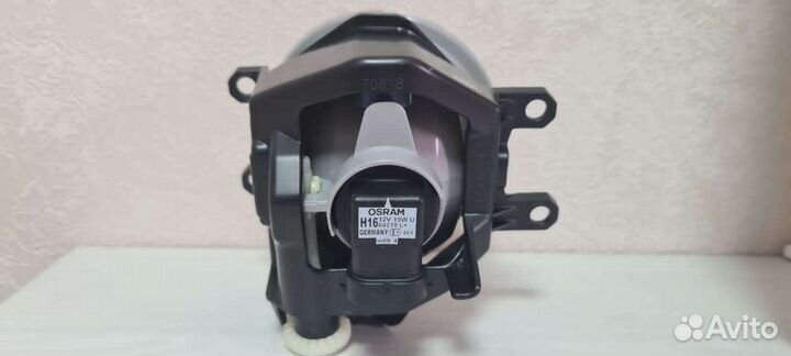 Фара противотуманная Toyota Rav - 4