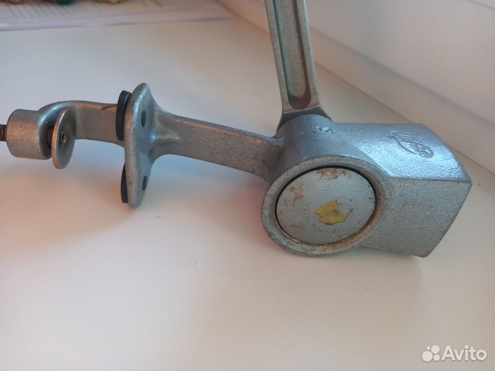 Ручная мельница Мрия