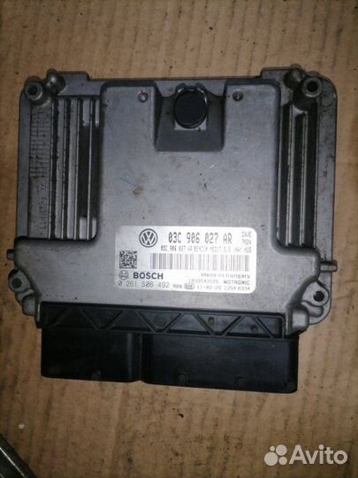 Блок управления двс Volkswagen Polo 5 Gti 6R CAV