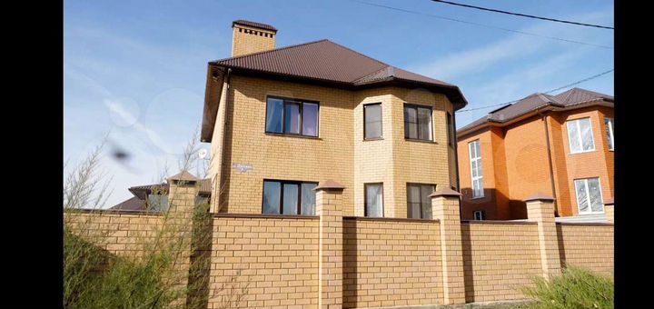 Дом 224 м² на участке 20 сот.