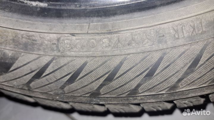 Yokohama Ice Guard IG65 225/50 R17 98T
