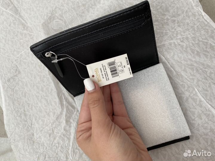 Обложка на паспорт michael kors