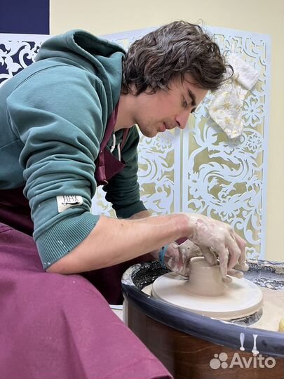 Гончарный мастер класс на круге, лепка из глины