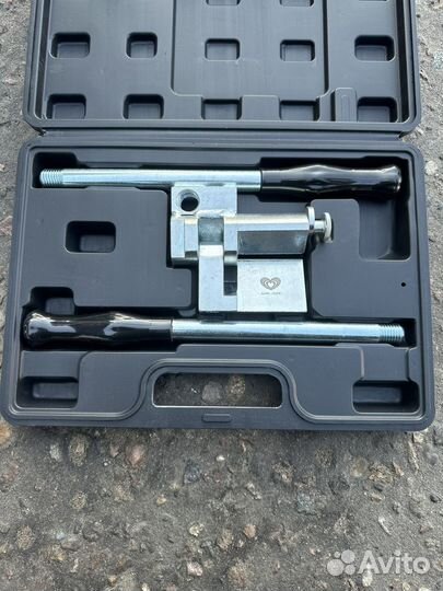 Шиногиб в кейсе для гибки шин