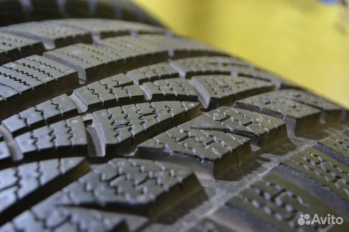 Hankook Winter I'Cept Evo 245/40 R18