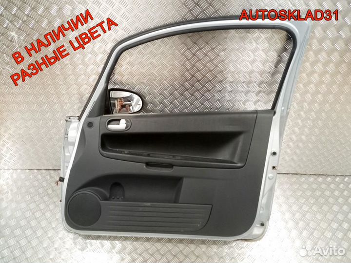 Дверь передняя правая Mitsubishi Colt MN161888