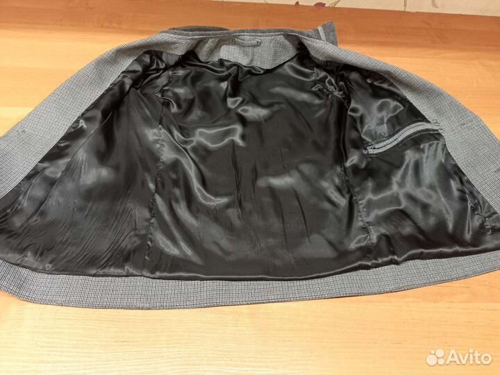 Пакетом форма школьная. Жилет Пиджак Брюки