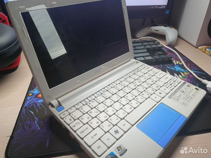 Нетбук Acer Aspire Happy2