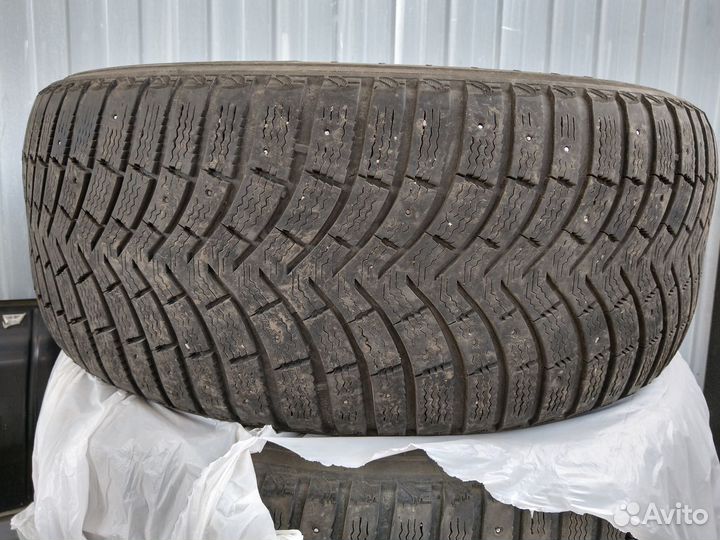 Michelin Latitude Tour HP 255/55 R19