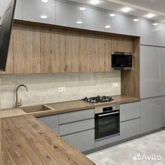 Красивая кухня на заказ собственное производство