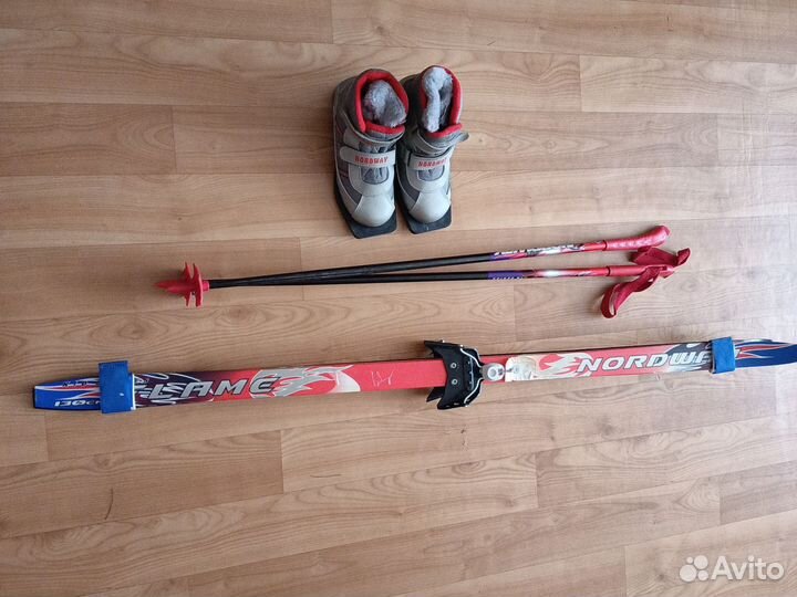 Комплект беговых лыж