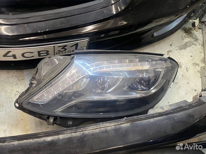 Фара передняя левая Mercedes-Benz W222 S-Class