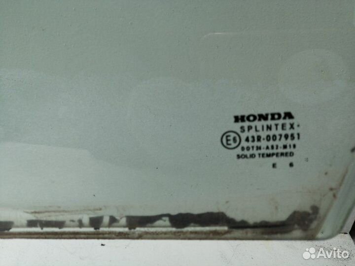 Стекло двери переднее левое Honda Civic 5D 5D 2006