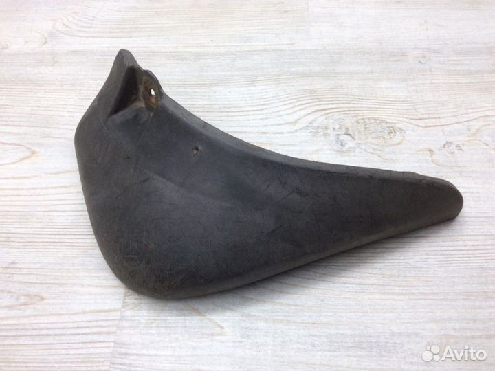 Брызговик задний правый Chevrolet Lacetti хетчбек