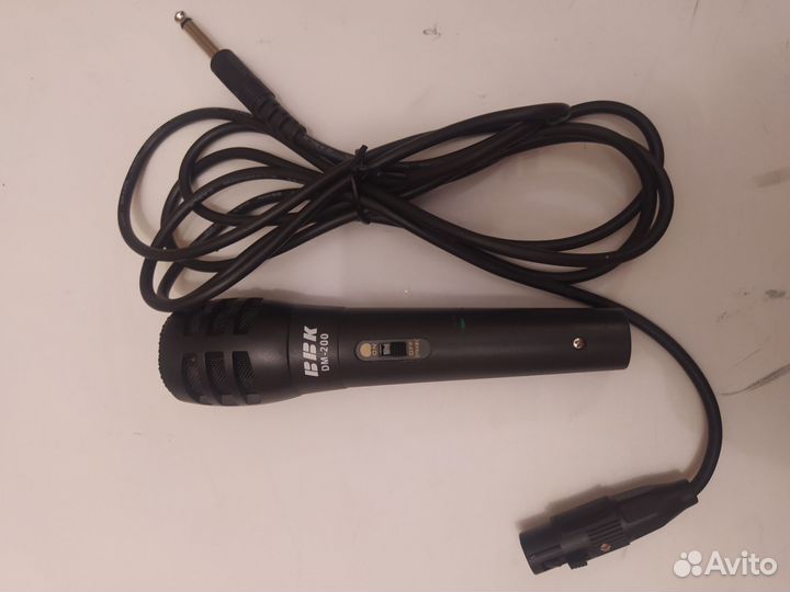 Микрофон для караоке BBK DM -200