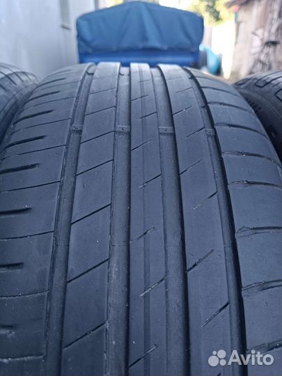 Goodyear EfficientGrip Performance 205/55 R16