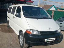 Toyota Hiace 2.4 MT, 2000, 341 000 км, с пробегом, цена 1 100 000 руб.