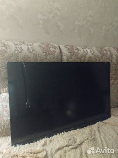 Телевизор на запчасти