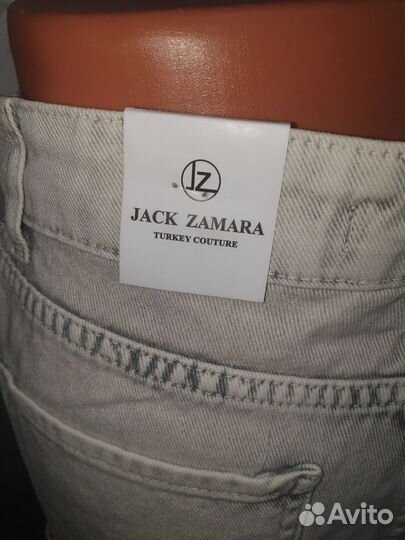 Женские джинсовые шорты белые