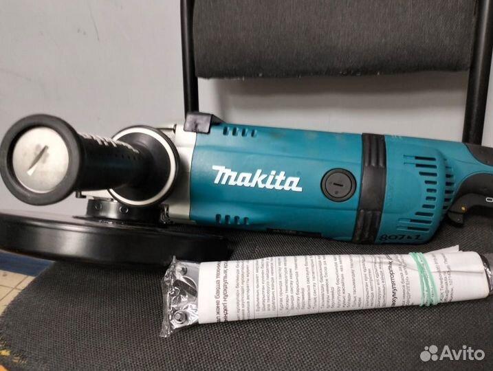 Болгарка Makita GA9030S новая (оригинал)