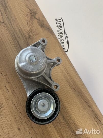 Механический натяжитель ремня BMW F10 F20 F30 F35