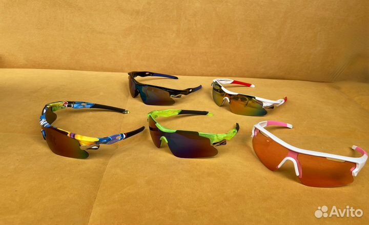 Спортивные очки