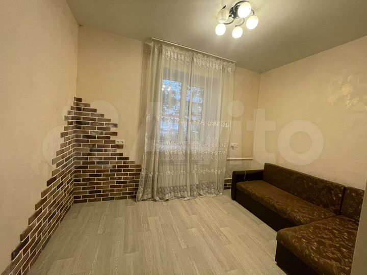 Комната 18 м² в 3-к., 1/2 эт.