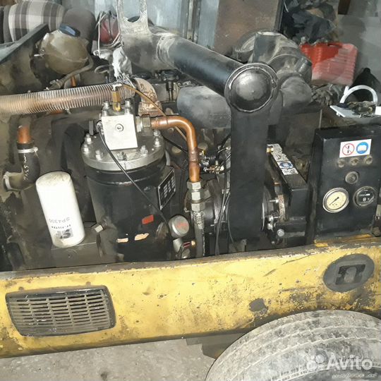 Пневмонагнетатель для полусухой стяжки пола