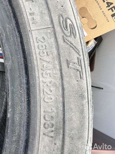 Toyo Proxes S/T 265/45 R20