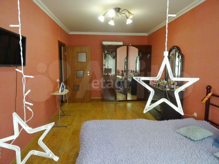 2-к. квартира, 50 м², 2/9 эт.