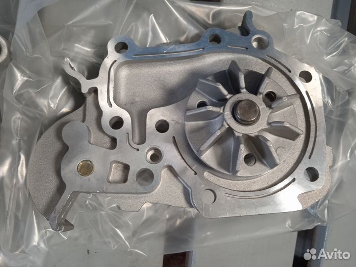 Помпа LADA Largus, Renault Logan новая