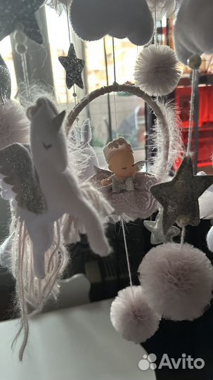 Мобиль на детскую кроватку