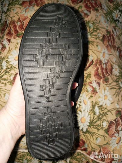 Ботинки в школу