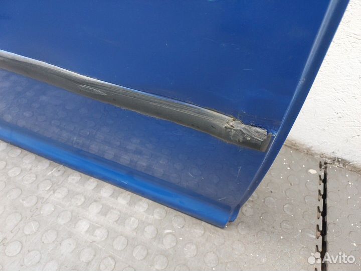 Дверь боковая правая задняя Volkswagen Golf 4