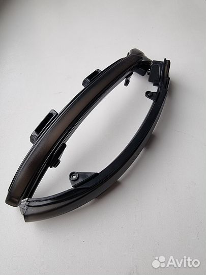 Бегающие поворотники Golf 7 12 -20 г, Touran 16-20