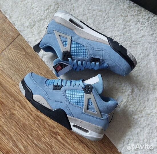 Оригинальные Air Jordan 4 University Blue