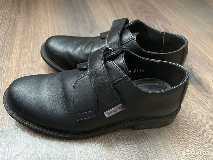 Ботинки детские 35 размер