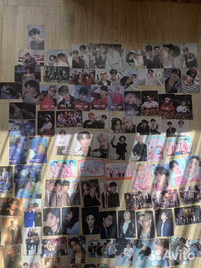 Карты stray kids ломо+ одна карта и значок