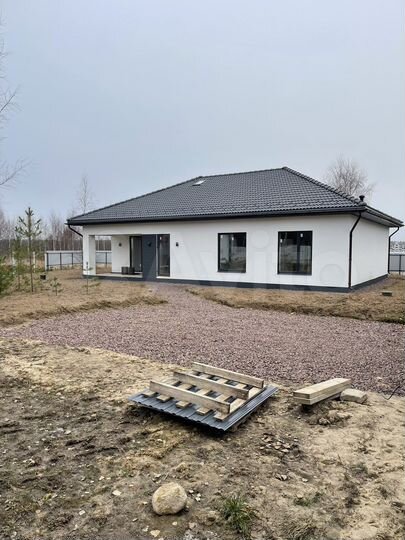 Дом 254,4 м² на участке 13 сот.