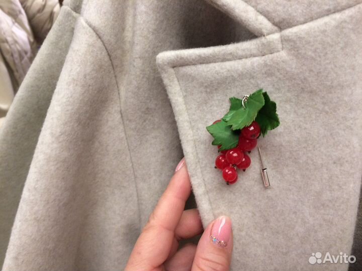 Брошь ручной работы