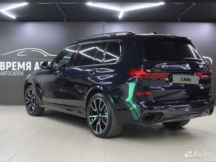 BMW X7 3.0 AT, 2022, 4 689 км