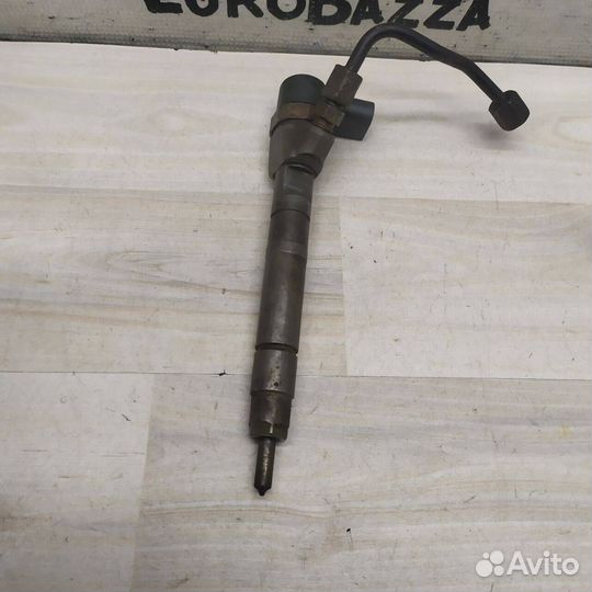 Топливная форсунка Mercedes Om612