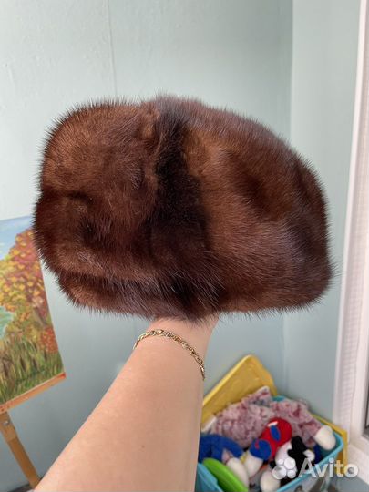 Берет женский норковый