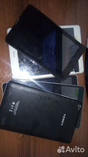 Планшеты 5 шт (цена за всё)