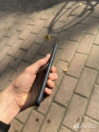 Xiaomi Redmi 8, 4/64 ГБ