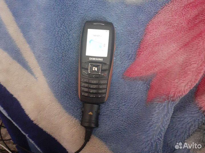 Телефон б/у