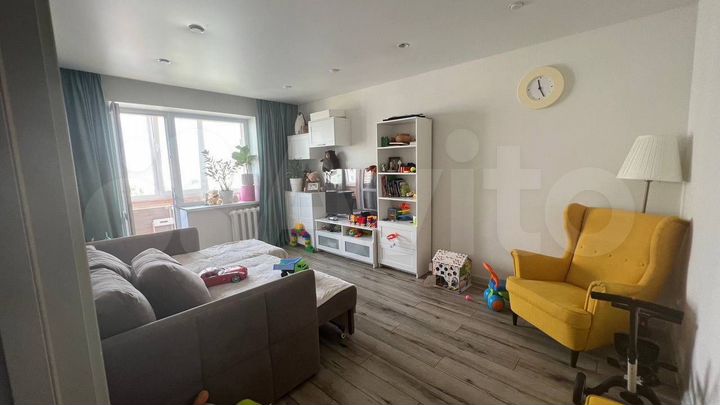 2-к. квартира, 50 м², 8/9 эт.