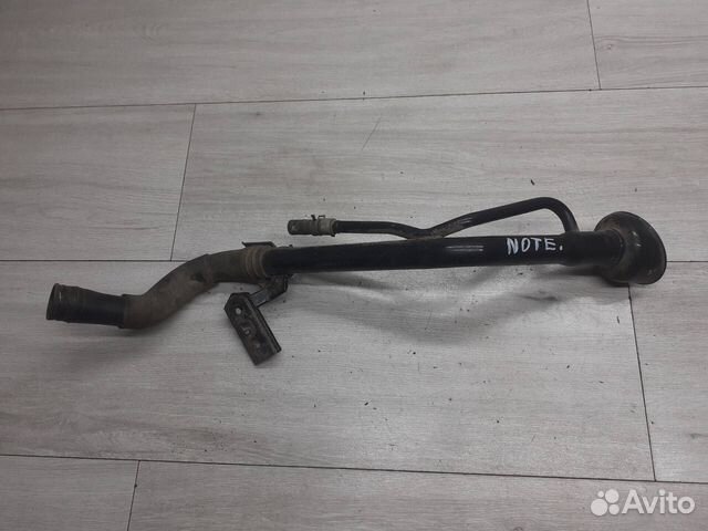 Топливно-заливная горловина Nissan Note E11